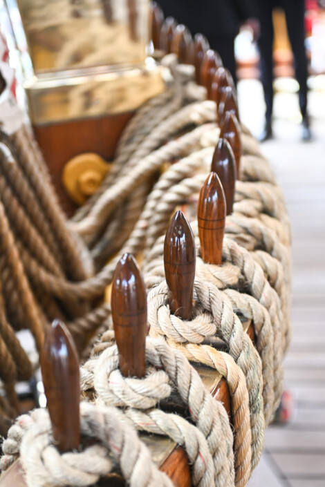 La Nave Amerigo Vespucci, storico veliero e nave scuola della Marina Militare fa tappa a Brindisi in occasione del Tour del Mediterraneo 2025.